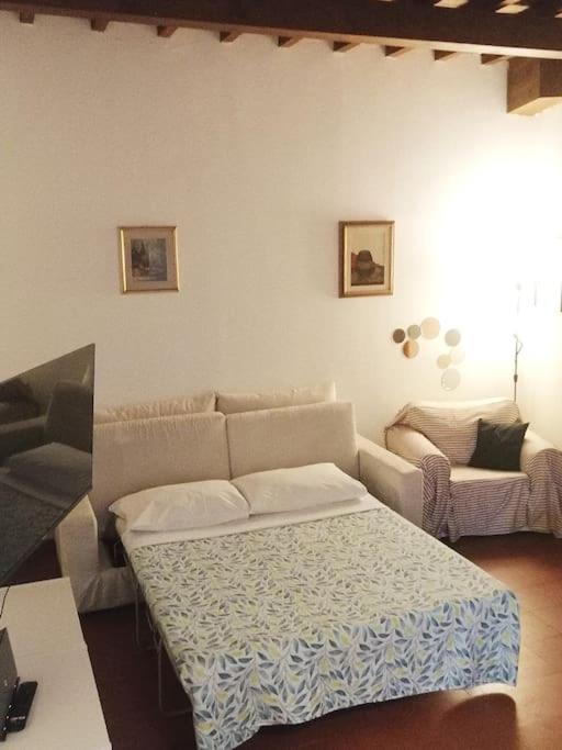 Cozy Apartment Near Train Station Florença Exterior foto